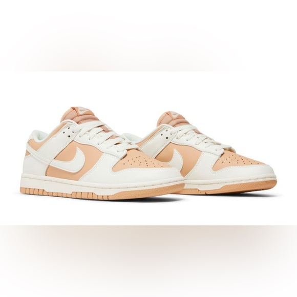 Nike Shoes - WMNS Dunk Low Next Nature Hemp